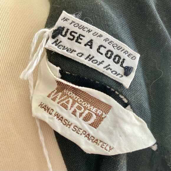 VOLUP 1970s Black And White Psychedelic Paisley Maxi Dress Hostess Pinup - Picture 13 of 15